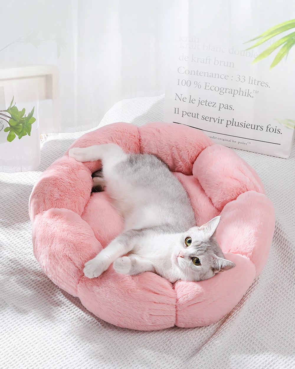 Flower Soft Cat Bed Sleeping Warm Small Cat Bed for Dog Cushion Breathable Cat Sofa Thicken Dog House Bed Accessories